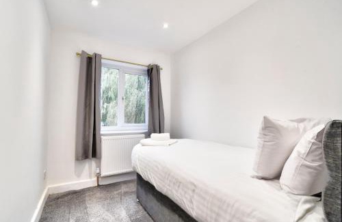 Heybridge Casa | Large 3 bedroom Maisonette in Maldon