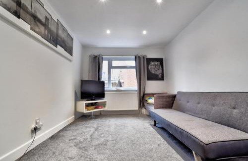 Heybridge Casa | Large 3 bedroom Maisonette in Maldon