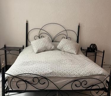 Fes El Jdid Apartamento | Large 3 Bedrooms Medina center Parking Secure