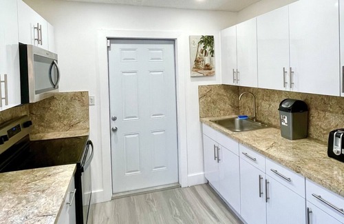 West Little River Casa | Large 3Br/2Ba Oasis Wynwood & Beaches *30 day Stay*