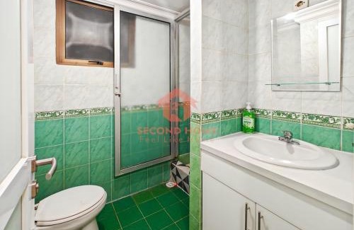 Setiabudi Apartamento | Large 3BR Rasuna Apt with Pool, Gym, WiFi by 2ndHome