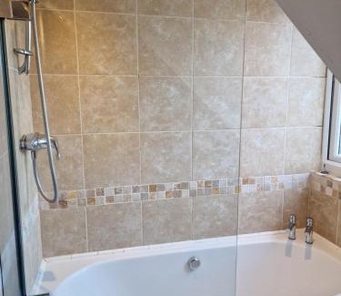 Headington Casa | Large 4-bed house for up to 7 guests w 2x parking