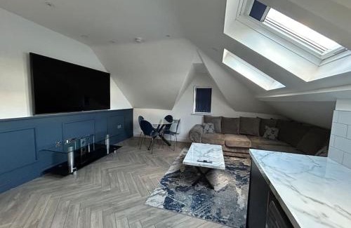 Roath Apartamento | Large 4 bed, walking distance to centre - sleeps 8