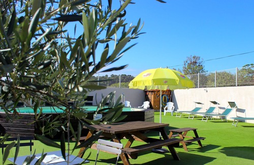 Pezenas Villa | Large 4-bedroom house with pool in Pezenas