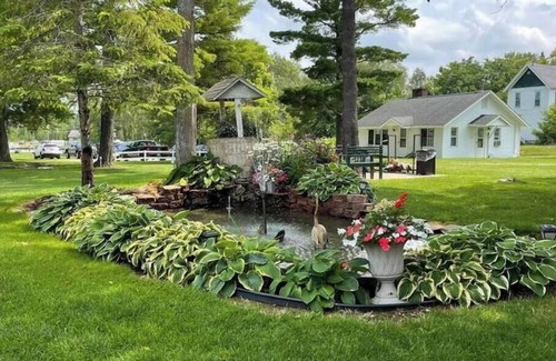 Indian River Casa | Large 4BR Lodge Sleeps 12+