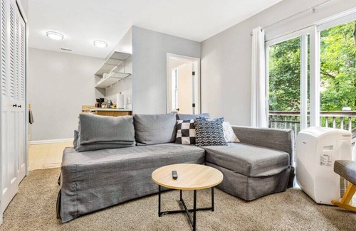 Arborview Neighborhood Casa | 5BR / 2. Duplex completo de 5BA, fácil caminata al centro de la ciudad A2