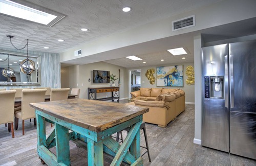 Whispering Hills Casa | Large 7-bedroom, 4-bath house in NW Tucson - Pool, Pool Table, Sleeps 14+