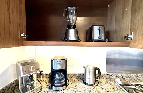 Ajijic Casa | Large Ajijic 2 Bedroom Retreat With Modern Amenities & Centrally Located