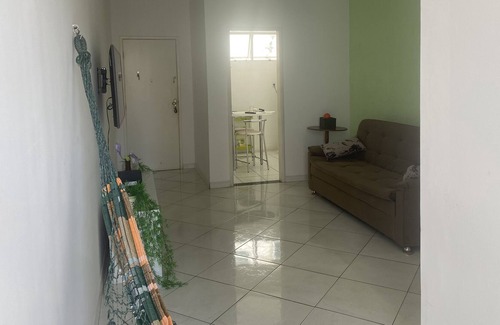 Salvador Apartamento | Large and airy apartment close to everything!