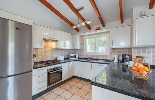 Balcon del Mar Villa | Villa grande y confortable en Javea, en la Costa Blanca, España con piscina privada para 8 personas