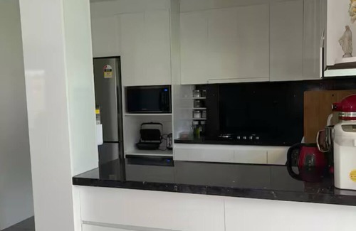 Strathfield Casa | LARGE and COSY HOME IN STRATHFIELD