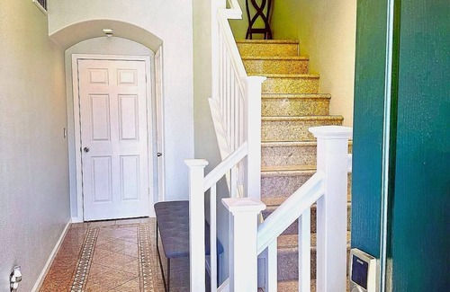 Bayshore Heights Casa | Large and Cozy Home 2BD 2BA Near SF