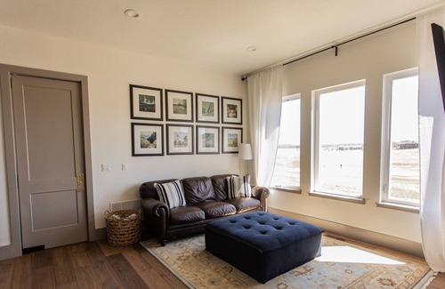 Monument Casa | Large and elegant newly built home