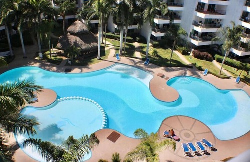 Marina Mazatlán Condominio | Esto es grande y moderno condominio bellamente decorado en la hermosa Marina Marco