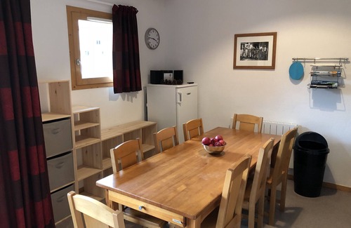 Saint-Etienne-en-Devoluy Apartamento | Apartamento grande con capacidad para 8 58 m² Al pie de las pistas - Orientación sur Vista de las pistas