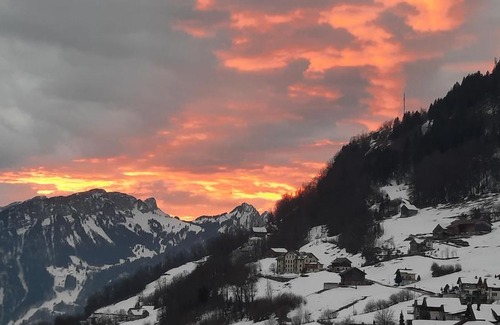 Amden Apartamento | Large Apartment 8beds great for family and friends, Mountain View