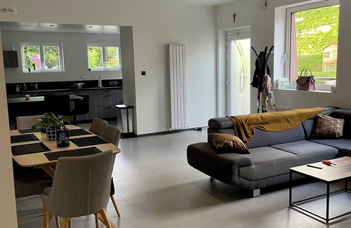 Guebwiller Apartamento | Large Apartment - Ground Floor Large Garden