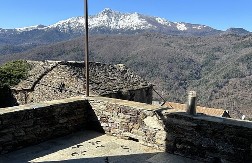 Scata Apartamento | Large apartment in a village house in Haute-Corse