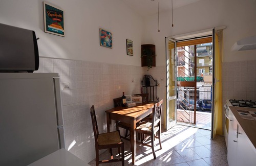 Prenestino-Centocelle Apartamento | Large apartment near metro c