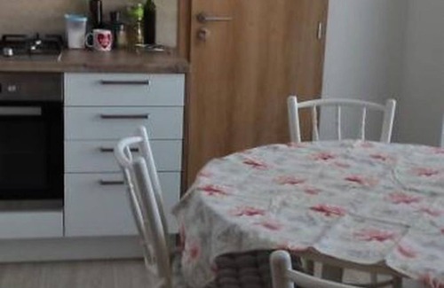 Levice Apartamento | Large apartment with amenities close to the city center