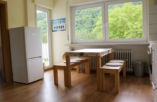 Enkirch Apartamento | Amplio apartamento con dos terrazas, vista del Mosela