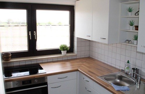 Droyßig Apartamento | Alquiler-De Lujo-Baño privado-Vista al campo-Dachgeschosswohnung