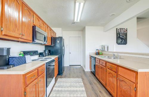 Southaven Casa | Large Backyard Peaceful Home in Southaven!