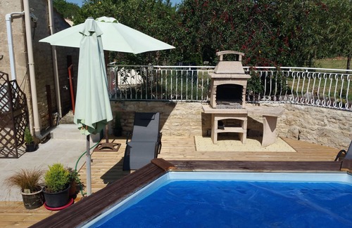 Oulmes Casa | Granero grande, piscina 6.5 x 4m, nr Marais Poitevin 1 hora a las playas