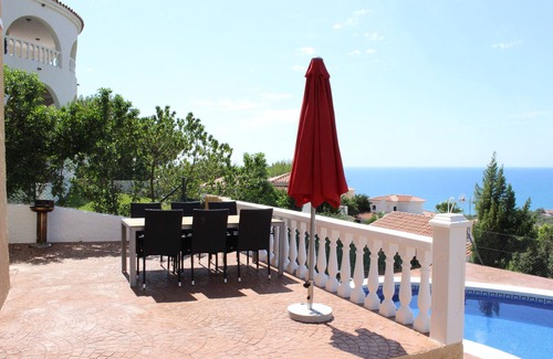 Alcossebre Villa | Villa grande, hermosa, piscina privada, jardín y vistas cercanas al mar