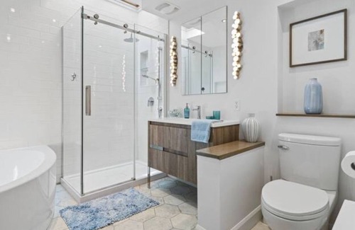 Pierrefonds-Roxboro Apartamento | Large Beautiful 4 1/2 tranquil and fully equipped