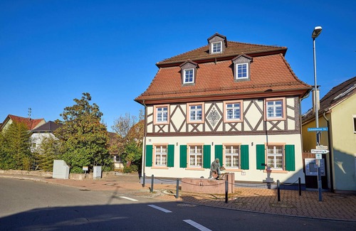 Altdorf Apartamento | Large, beautiful vacation apartment with 2 bedrooms