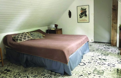 Trigueres Cama Y Desayuno | Vivienda encima del estudio de un artista.