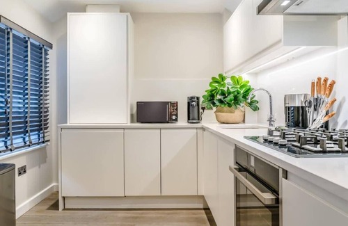 Chinatown Apartamento | Large Boutique Studio in Chinatown