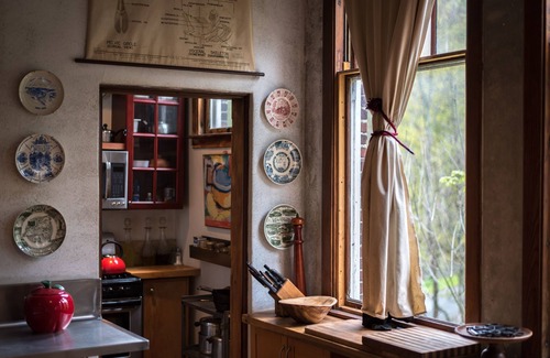 Hancock Cabina | GRAN CASA DE ESCUELA DE LADRILLO RUSTICO / ESTUDIO DE MUSICA