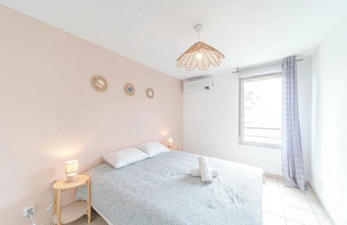 Zola - Pressense Apartamento | Large bright apartment with balcony Villeurbanne