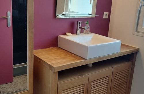 Nansouty-Saint-Genes Apartamento | Large bright apartment - ideally located Bordeaux near train station