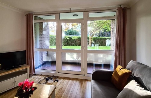 Rathmines Apartamento | Large Bright Apt with Balcony, South Dublin City