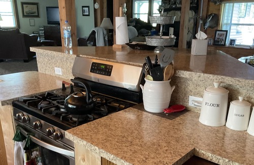 Moorestown Cabina | Large Cabin in The Woods