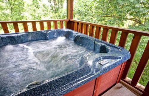Sevierville Casa | Large Cabin Perfect for families