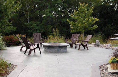 Coon Valley Casa | Large Cabin Retreat | Games, Nature & Fire-pit