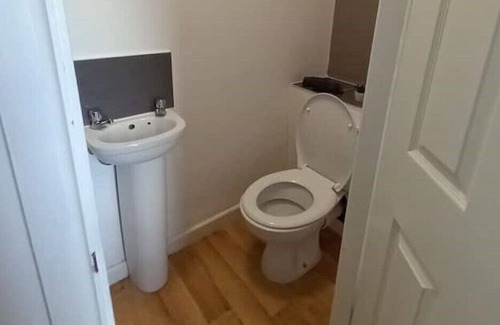 Stoke-on-Trent Apartamento | Large Central 3 BR House