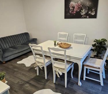 Humboldt - Gremberg Apartamento | Large Central Apartment - MODERN & Fully Equipped - near fair