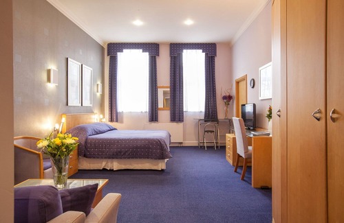 Nottingham City Centre Apartamento | Large Central Spacious Studio Apartment With High Ceilings