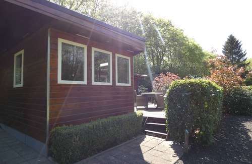 Marum Chalet De Esquí | Large chalet for rent in wooded area on border Friesland, Groningen,Drenthe.