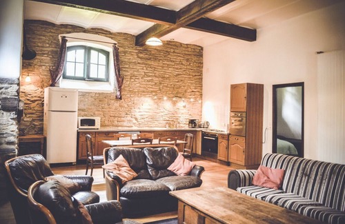 Saint-Just Casa | Large character house set in a private estate, swimming pool, tennis court.