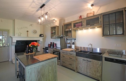 Morizes Casa | Large charming country house, garden, swimming pool, ⭐️⭐️⭐️⭐️