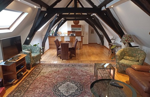 Brussels Apartamento | Large Charming Duplex Brussels Historical Center