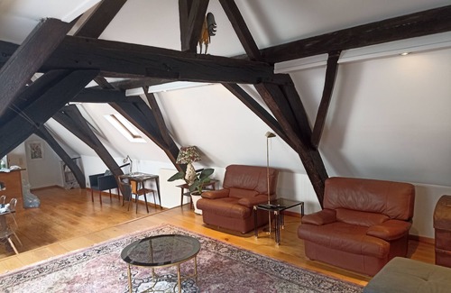 Brussels Apartamento | Large Charming Duplex Brussels Historical Center