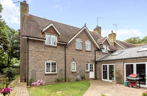 Holworth Casa | Large coastal cottage with spa and private pool