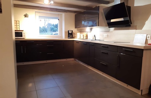 Grosne Cabaña | Large, comfortable 5-bedroom country gîte!
